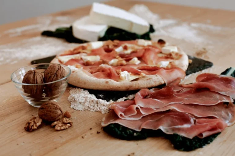 Pizzeria-alla-tabina-olmo-martellago-speck-noci-e1509917791129